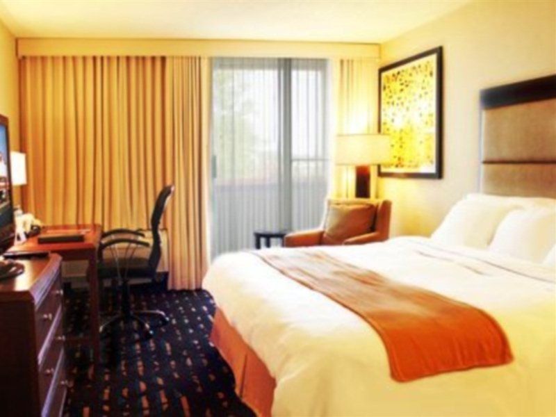 Hotel Wyndham Chicago O'Hare Rosemont Exteriér fotografie