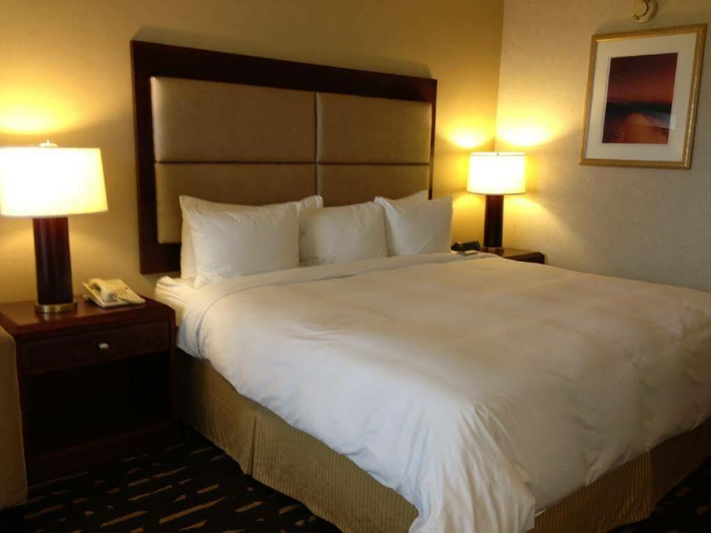 Hotel Wyndham Chicago O'Hare Rosemont Exteriér fotografie